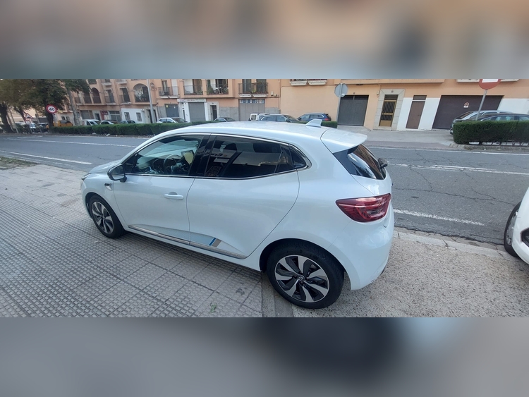 Renault Clio 1.6 hybri 145cv foto 4